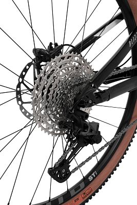 Превью Горный велосипед 29 дюймов Велосипед ROCK MACHINE Blizzard XCM 70-29 (2024)